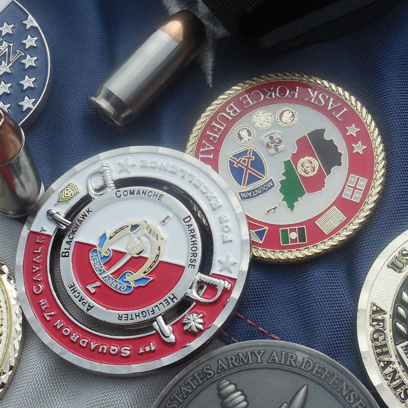 Custom Military Coin Collecting Supplies Iraq Us Army Challenge Coin 3D  Navy Texas with Acrylic Coin Case - China Us Army Challenge Coin and Iraq  Challenge Coins price